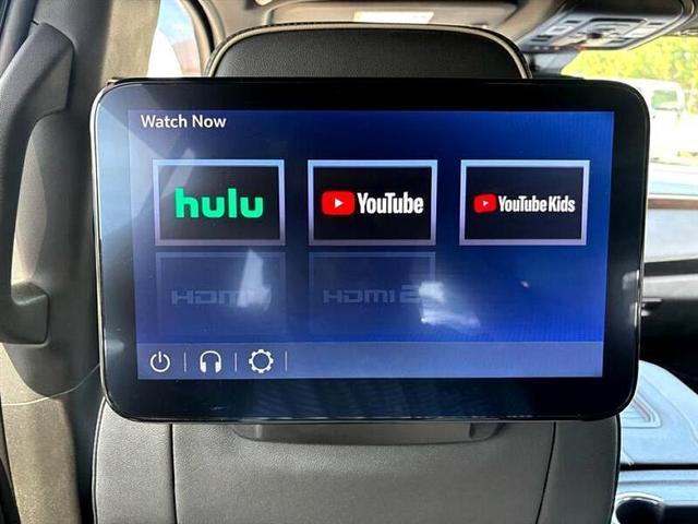 Photo of 2023 Blue Chevrolet Suburban