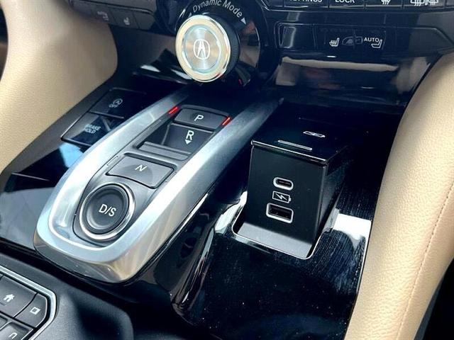 Photo of 2023 Blue Acura MDX
