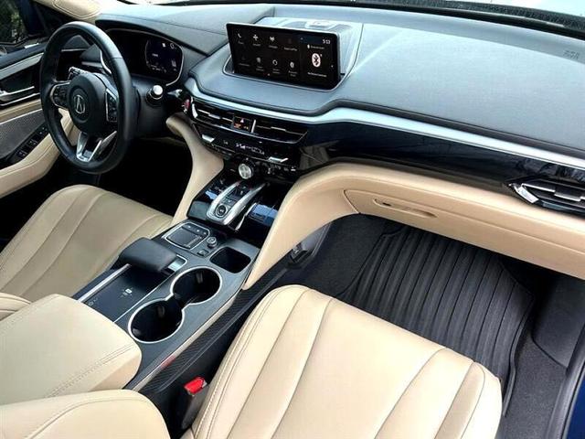 Photo of 2023 Blue Acura MDX