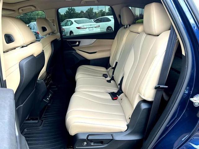 Photo of 2023 Blue Acura MDX