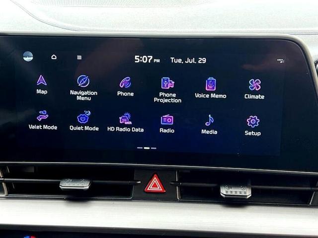 Photo of 2024 Gray Kia Sportage