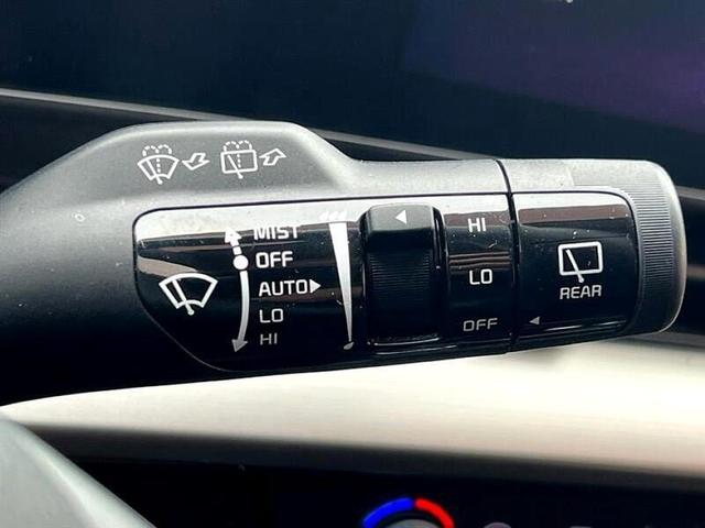 Photo of 2024 Gray Kia Sportage