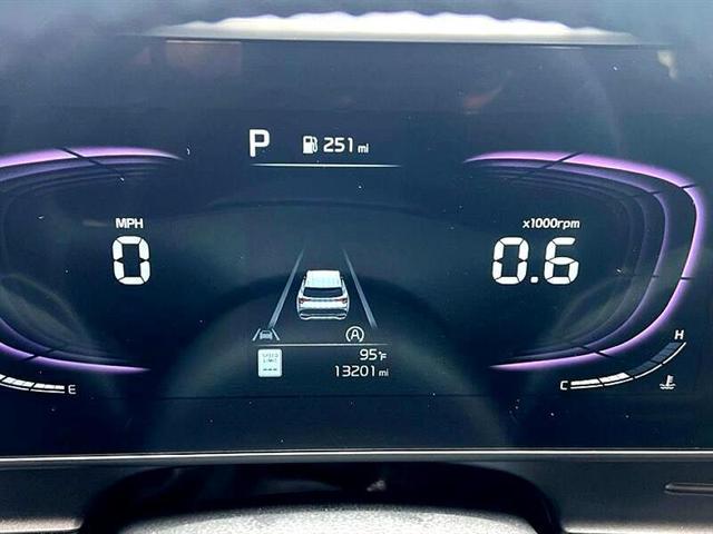 Photo of 2024 Gray Kia Sportage