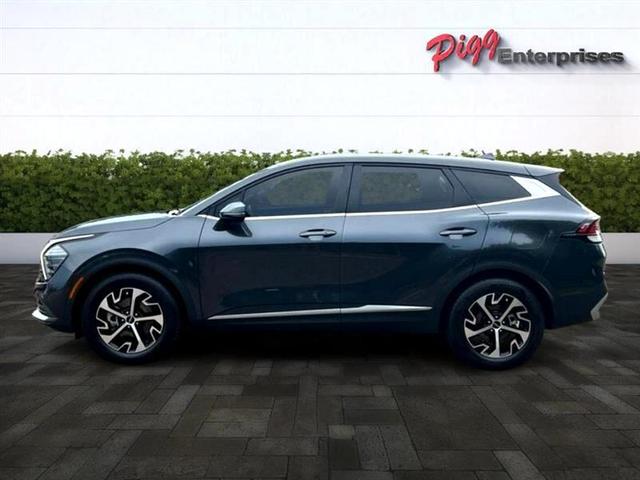Photo of 2024 Gray Kia Sportage
