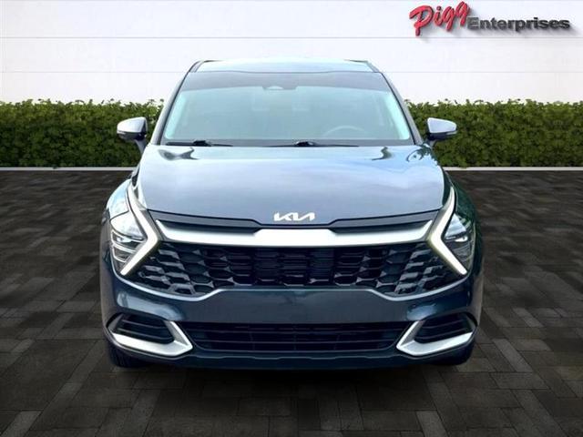 Photo of 2024 Gray Kia Sportage