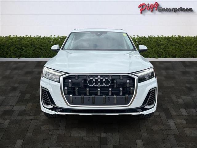 Photo of 2025 Glacier White Metallic Audi Q7