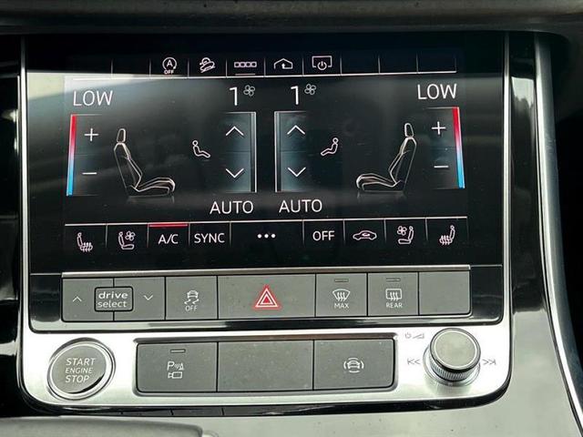 Photo of 2025 Glacier White Metallic Audi Q7
