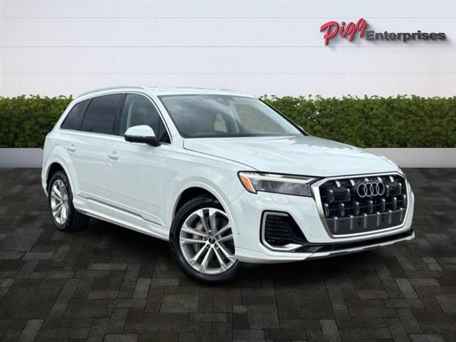 Photo of 2025 Glacier White Metallic Audi Q7
