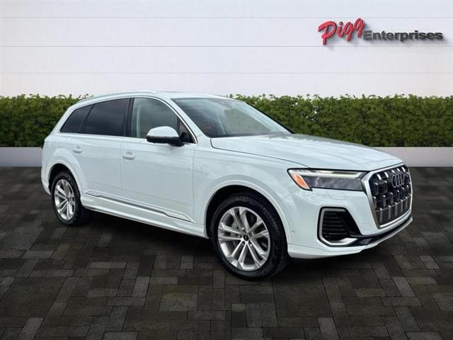 Photo of 2025 Glacier White Metallic Audi Q7