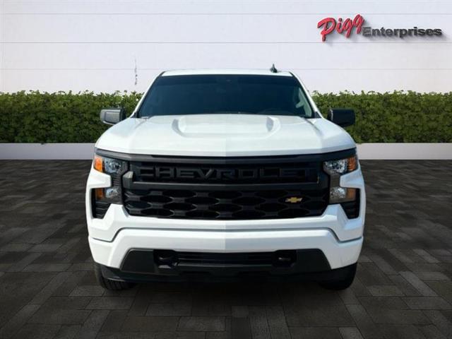 Photo of 2025 White Chevrolet Silverado 1500