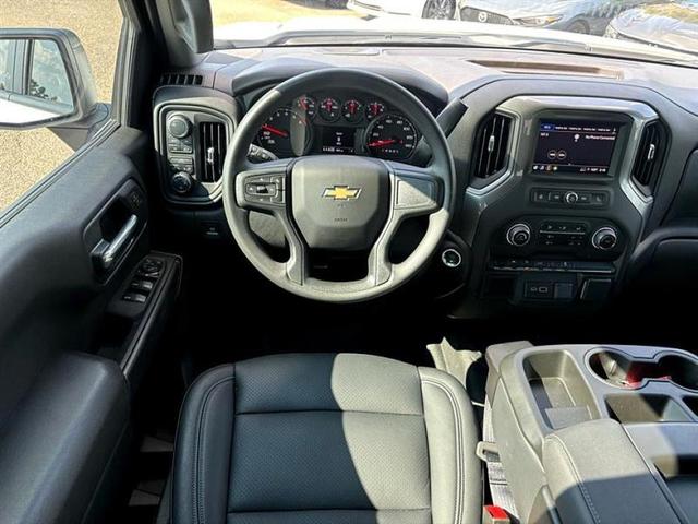 Photo of 2025 White Chevrolet Silverado 1500