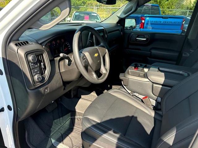 Photo of 2025 White Chevrolet Silverado 1500