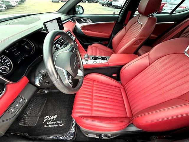 Photo of 2023 Gray Genesis G70