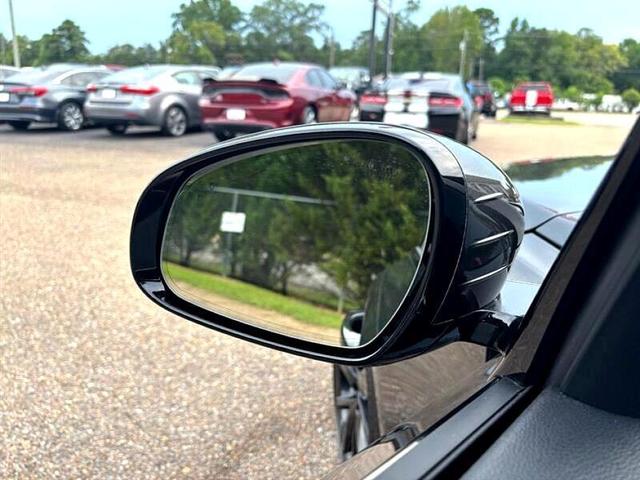 Photo of 2023 Gray Genesis G70