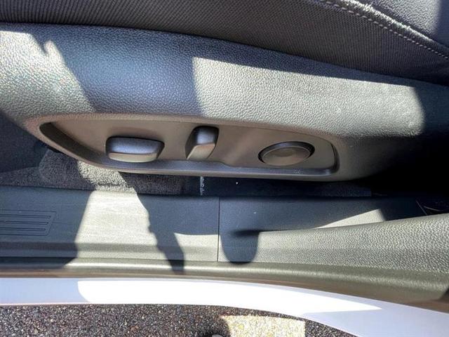 Photo of 2025 White Chevrolet Equinox