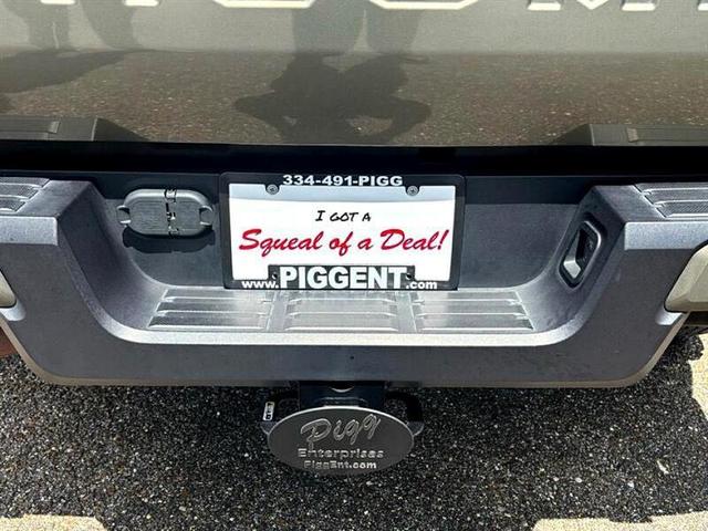 Photo of 2024 Bronze Toyota Tacoma
