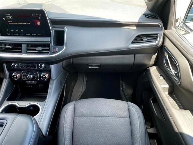 Photo of 2022 White GMC Yukon