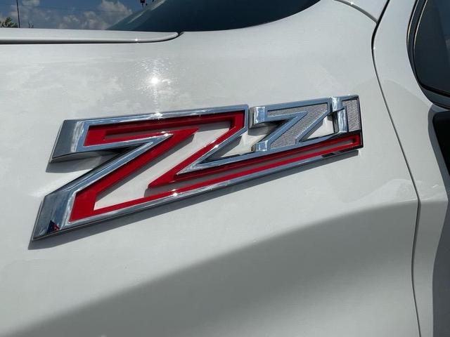 Photo of 2019 White Chevrolet Silverado 1500