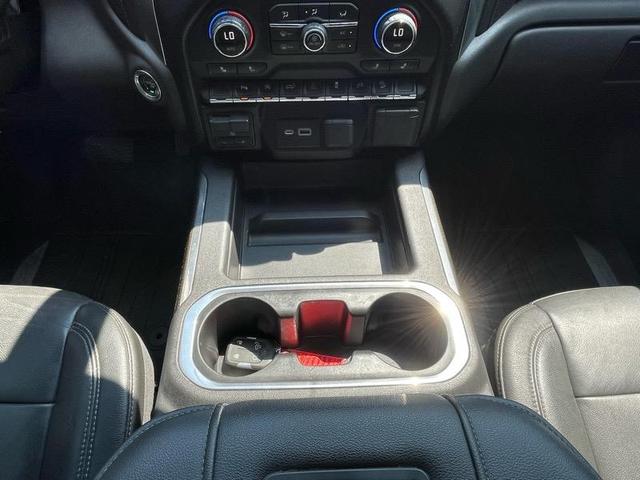 Photo of 2019 White Chevrolet Silverado 1500