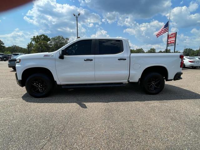 Photo of 2019 White Chevrolet Silverado 1500