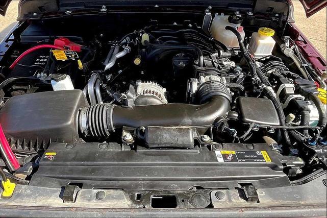 Photo of 2022 Snazzberry Pearlcoat Jeep Gladiator