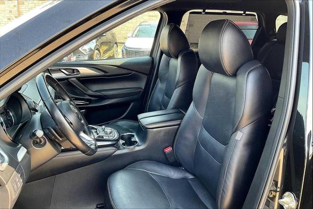 Photo of 2021 Jet Black Mica Mazda CX-9