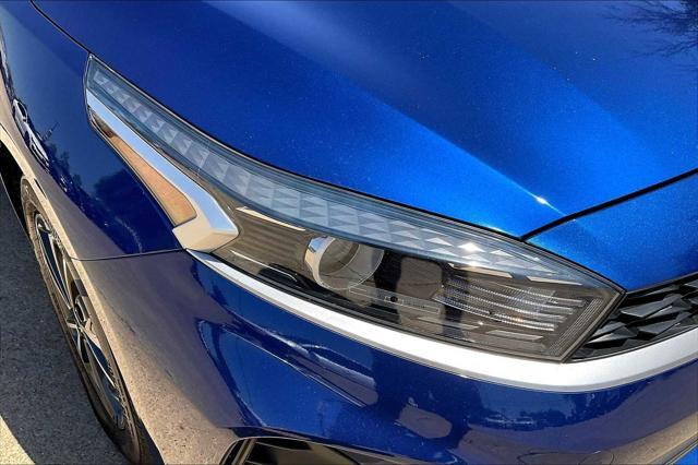 Photo of 2023 Deep Sea Blue Kia Forte