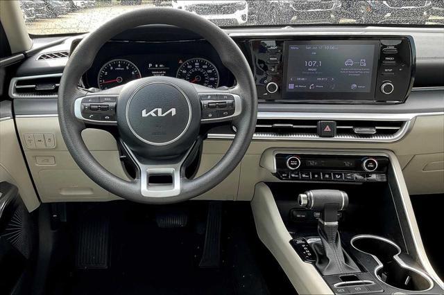 Photo of 2022 Gravity Gray Kia K5