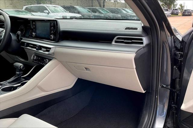 Photo of 2022 Gravity Gray Kia K5