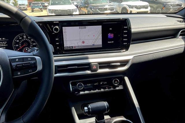 Photo of 2024 Wolf Gray Kia K5