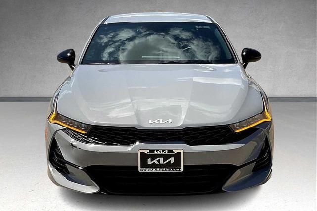 Photo of 2024 Wolf Gray Kia K5