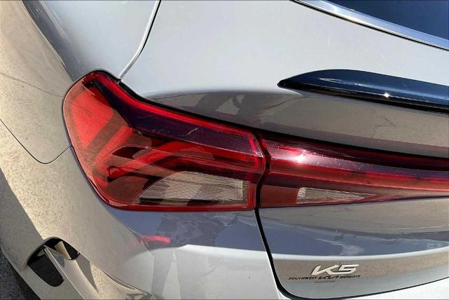 Photo of 2024 Wolf Gray Kia K5