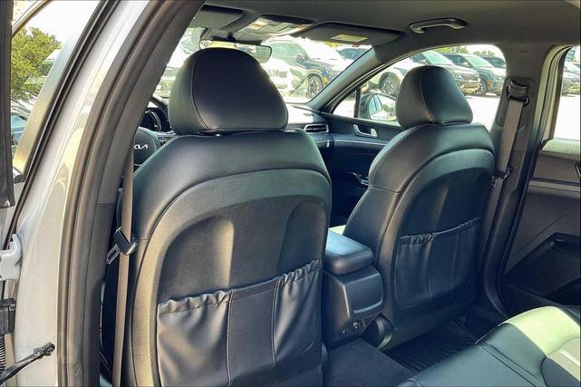 Photo of 2024 Wolf Gray Kia K5