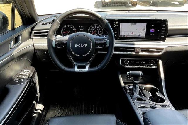 Photo of 2024 Wolf Gray Kia K5