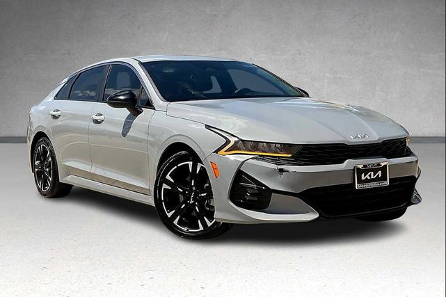 Photo of 2024 Wolf Gray Kia K5