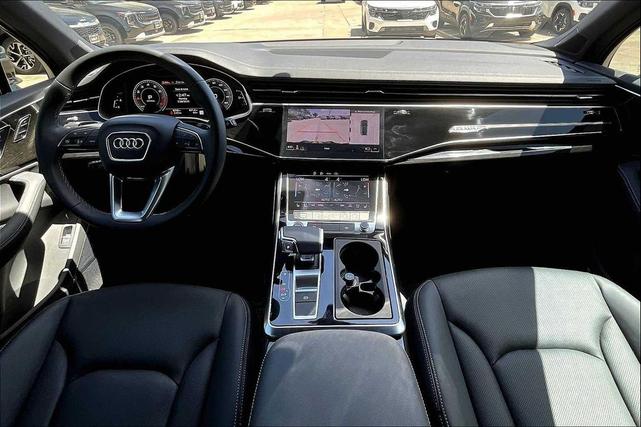 Photo of 2025 Samurai Gray Metallic Audi Q7