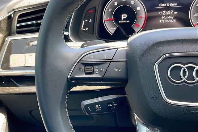 Photo of 2025 Samurai Gray Metallic Audi Q7