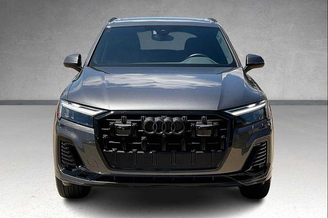 Photo of 2025 Samurai Gray Metallic Audi Q7