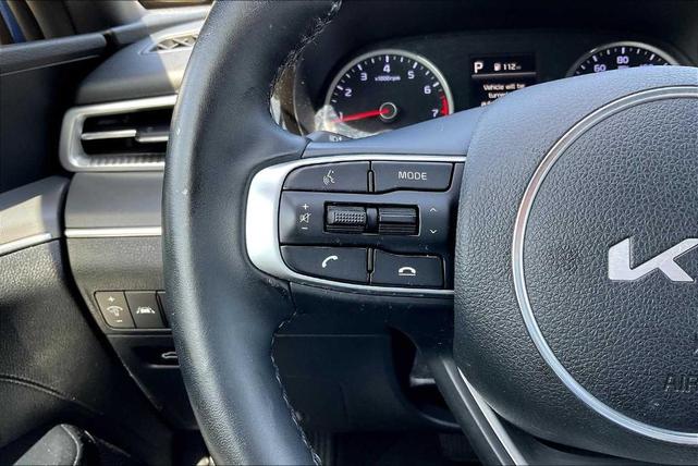 Photo of 2022 Sapphire Blue Kia K5