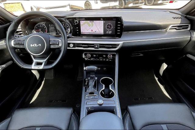 Photo of 2022 Sapphire Blue Kia K5