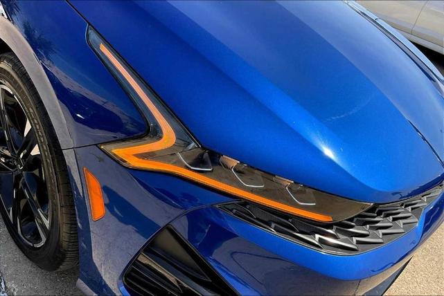 Photo of 2022 Sapphire Blue Kia K5