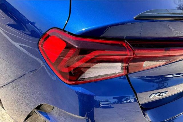 Photo of 2022 Sapphire Blue Kia K5