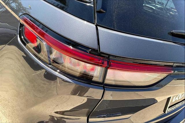 Photo of 2023 Metallic Jeep Grand Cherokee