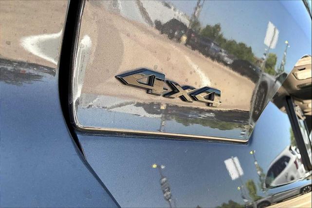 Photo of 2023 Metallic Jeep Grand Cherokee