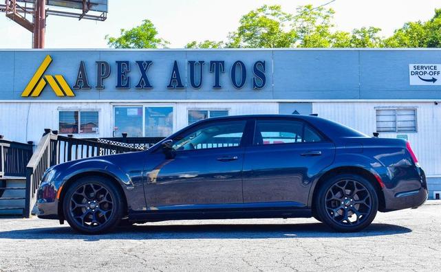 Photo of 2019 Maximum Steel Metallic Clearcoat Chrysler 300
