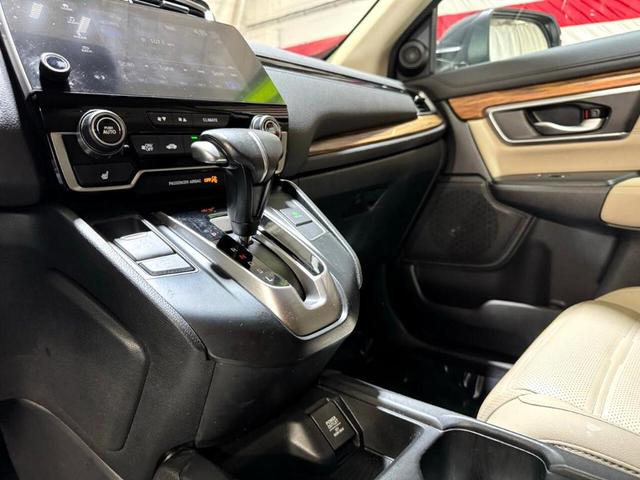 Photo of 2017 Black Honda CR-V