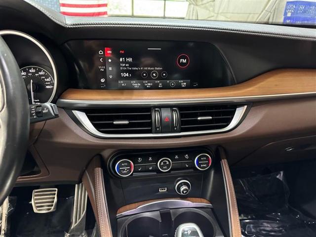 Photo of 2020 White Alfa Romeo Stelvio