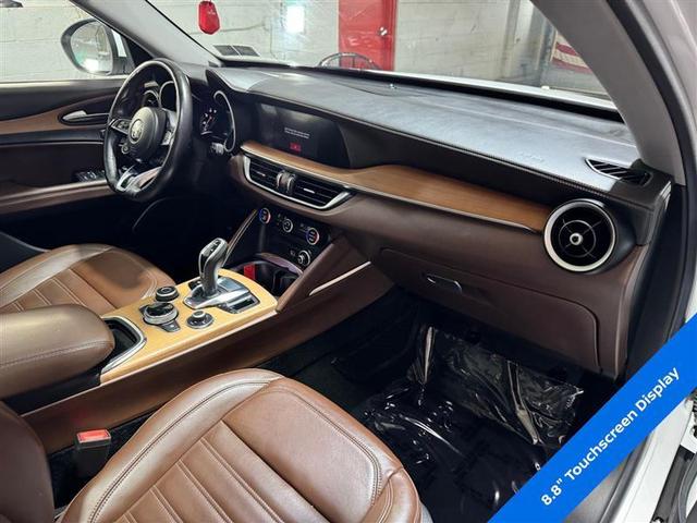 Photo of 2020 White Alfa Romeo Stelvio