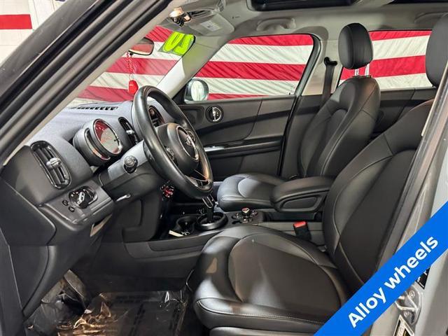 Photo of 2020 Gray MINI Countryman