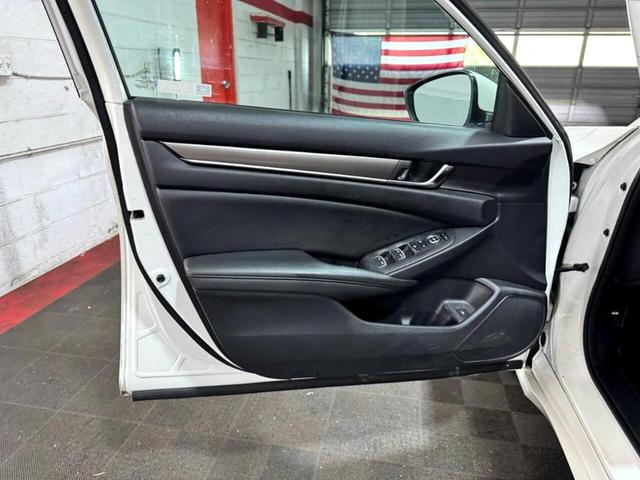 Photo of 2019 White Honda Accord